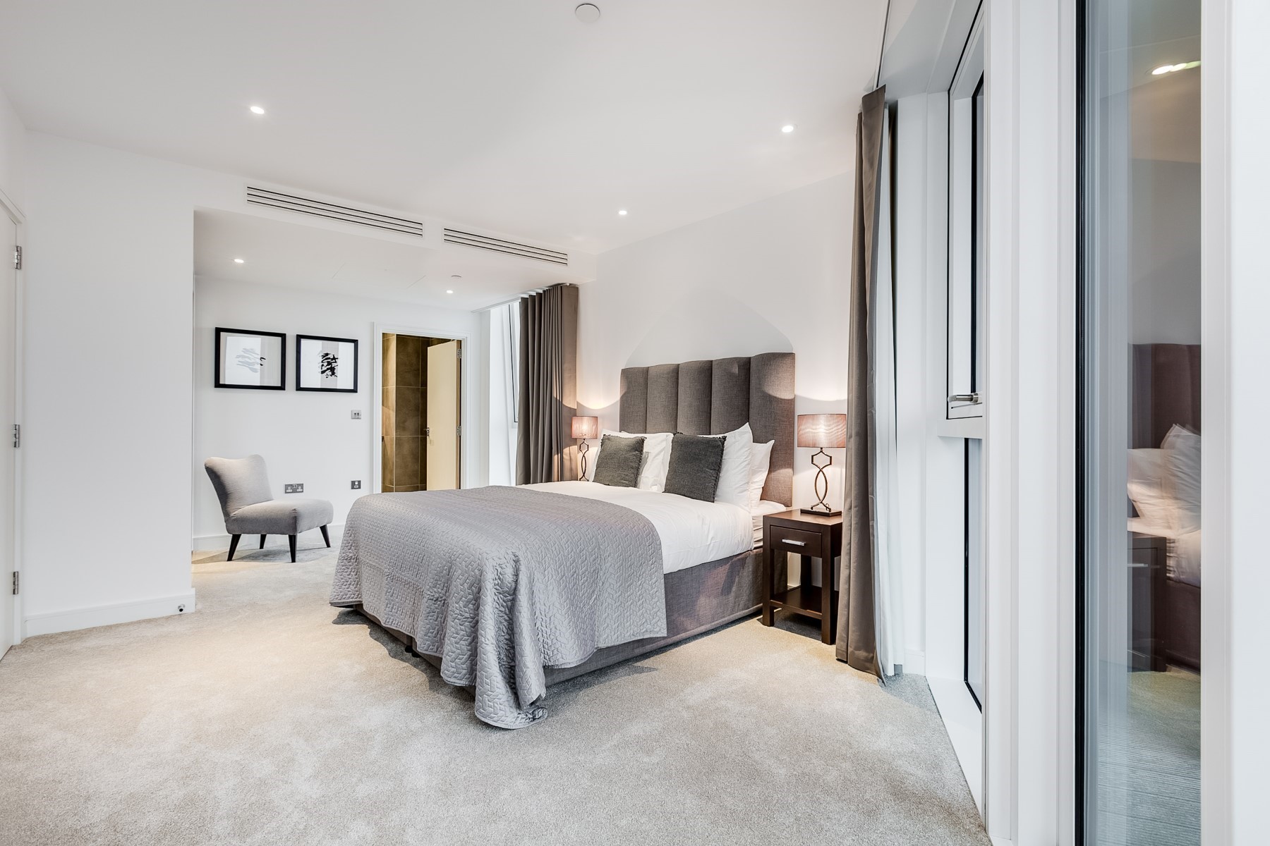 En Suite Bedroom, 3 Bedroom Apartment | Nine Elms Point | MyLo London